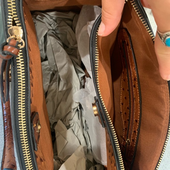 Medium size brown purse - Picture 4 of 6